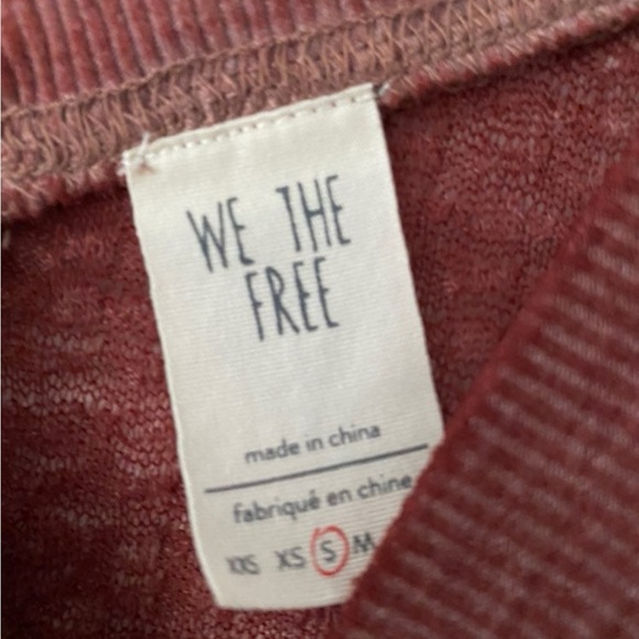 Free People “we the free” women's waffle knot V-Neck Sweater - washed cinnamon - Picture 3 of 4